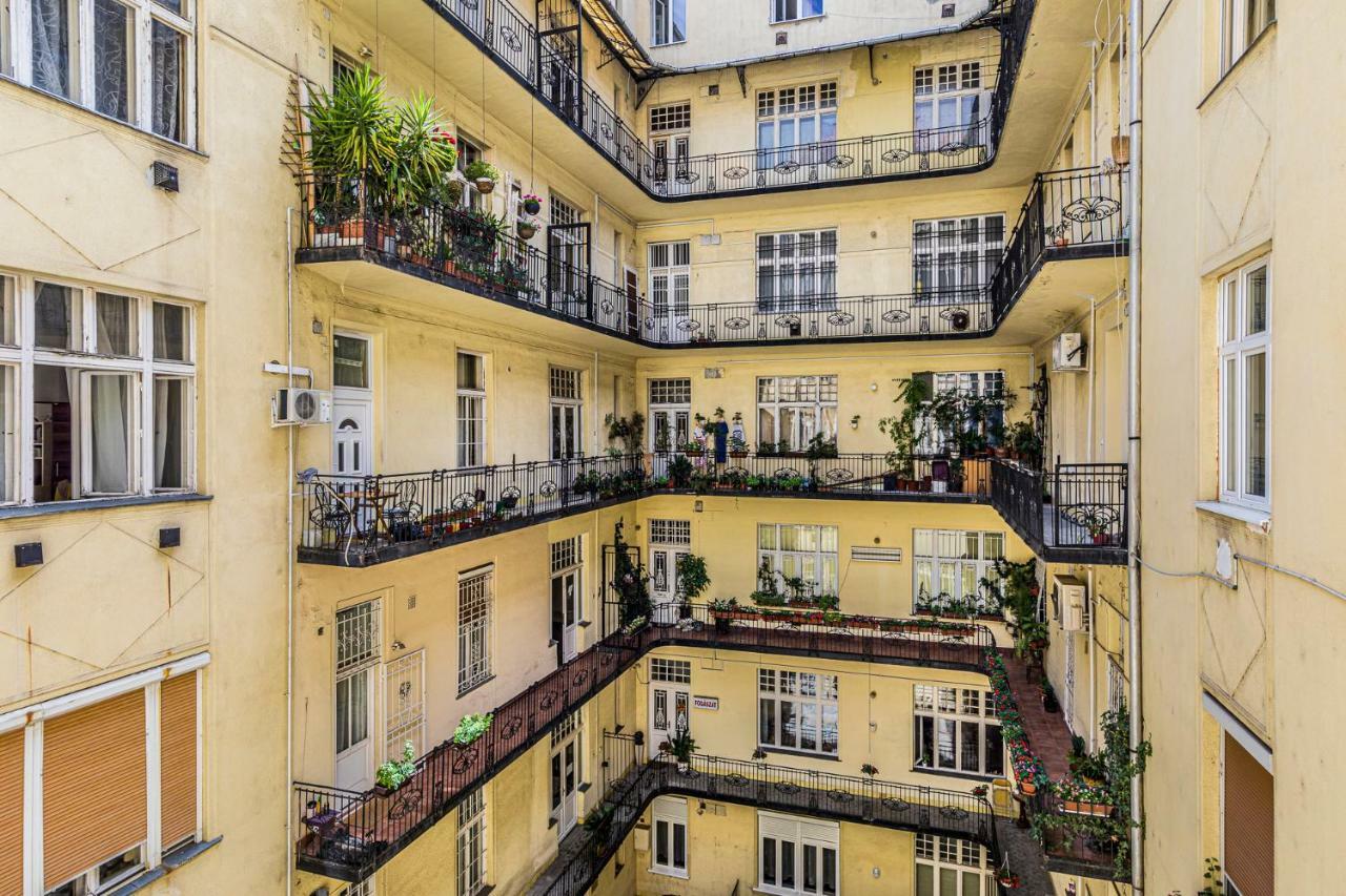 Precious Spot Apartment Budapest Exterior photo